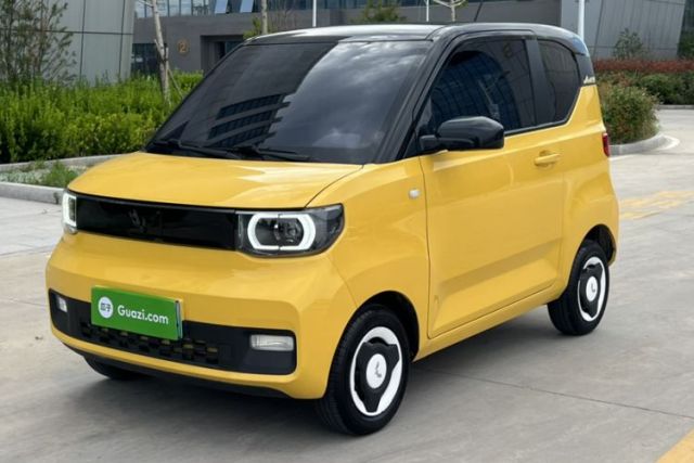 Used Wuling Hongguang MINIEV 2021 Macaron Fashion Model Lithium Iron Phosphate