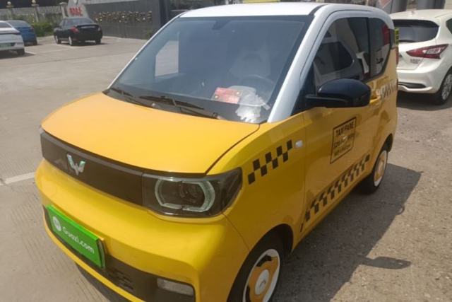 Used Wuling Hongguang MINIEV 2021 Macaron Premium Model – Lithium-NMC