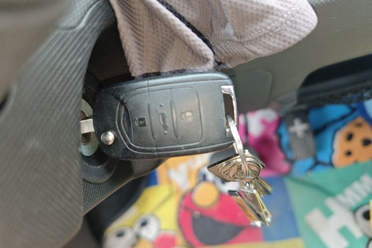 Used Wuling Hongguang MINIEV 2021 Macaron Premium Model – Lithium Iron Phosphate Vehicle Key