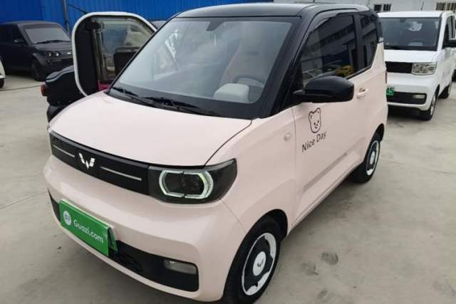 Wuling Hongguang MINIEV 2022 Macaron Premium Model – Lithium Iron Phosphate usado