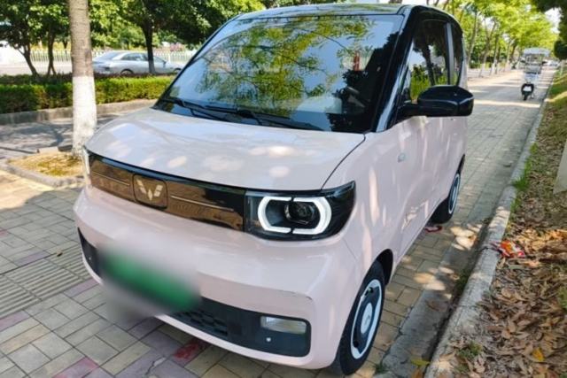 Used Wuling Hongguang MINIEV 2022 Macaron Premium Model – Lithium Iron Phosphate