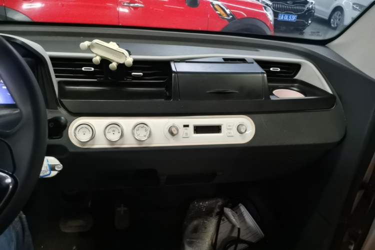 Used Wuling Hongguang MINIEV 2022 Macaron Fashion Edition Lithium-Nickel-Cobalt-Alpha-oxide Audio And AC Panel