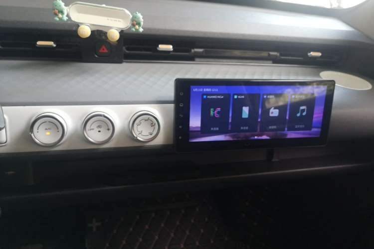 Used Wuling Hongguang MINIEV 2022 GAMEBOY 300km Enthusiast Model with Lithium Iron Phosphate Audio And AC Panel