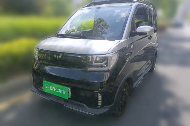 Ojetý Wuling Hongguang MINIEV 2022 GAMEBOY 200km Gaming Edition with Lithium Iron Phosphate