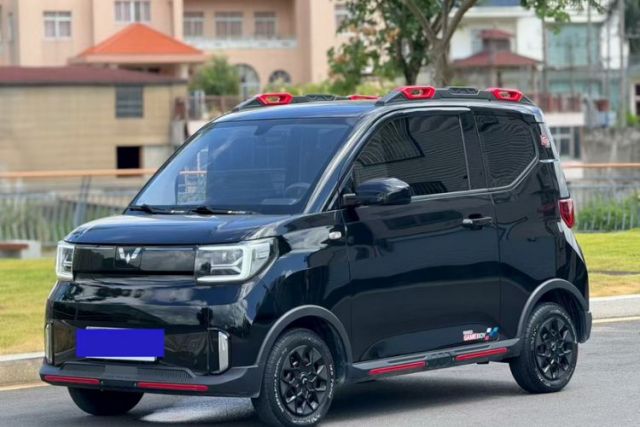 Used Wuling Hongguang MINIEV 2022 GAMEBOY 200km Gaming Edition with Lithium Iron Phosphate