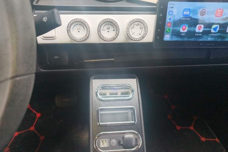Used Wuling Hongguang MINIEV 2022 GAMEBOY 300km Enthusiast Model with Lithium Iron Phosphate Audio And AC Panel