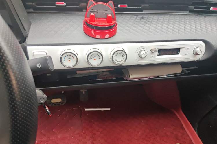 Used Wuling Hongguang MINIEV 2022 GAMEBOY 200km Gaming Edition with Lithium Iron Phosphate Audio And AC Panel