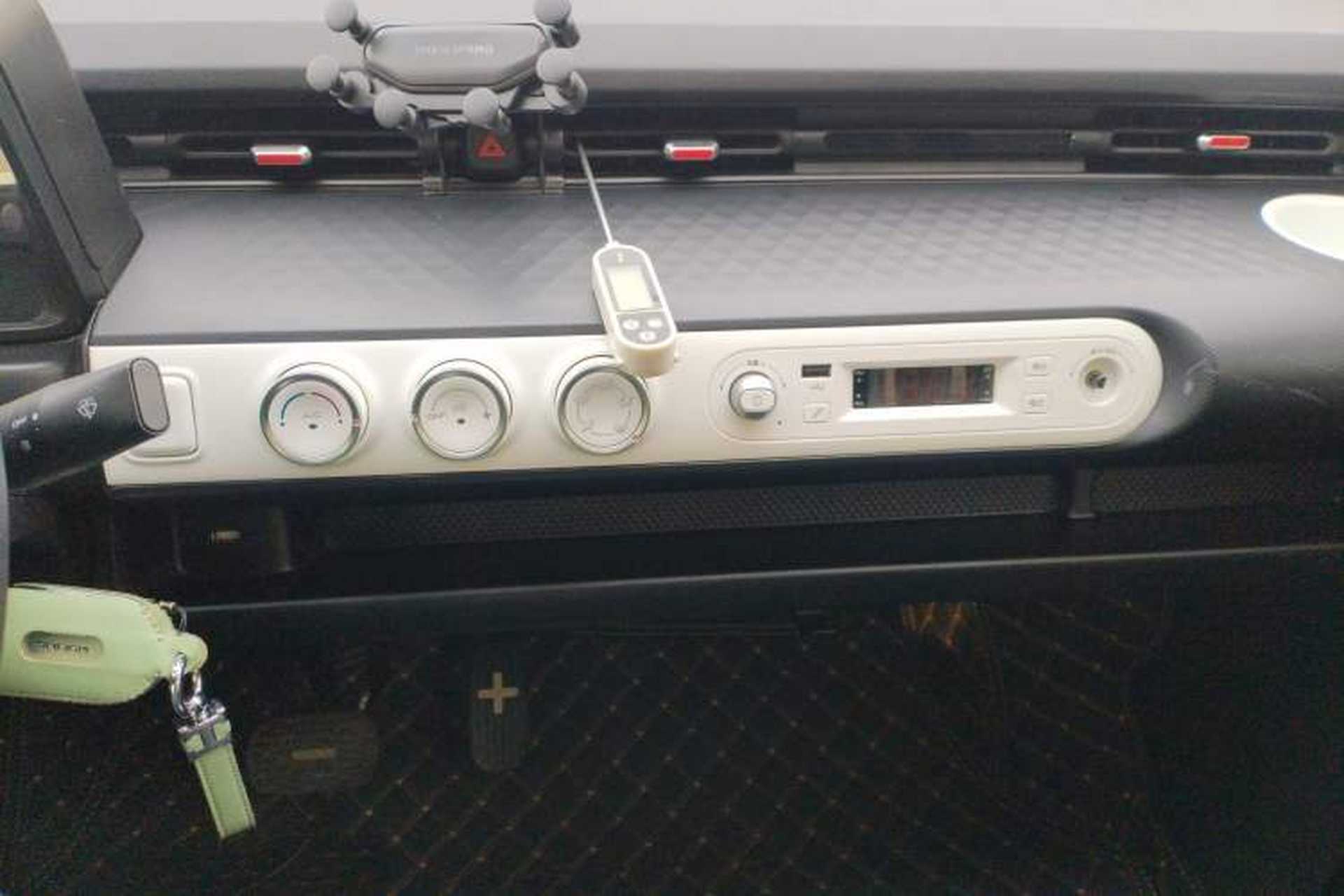 Used Wuling Hongguang MINIEV 2022 GAMEBOY 200km Play Edition with Lithium Iron Phosphate Audio And AC Panel