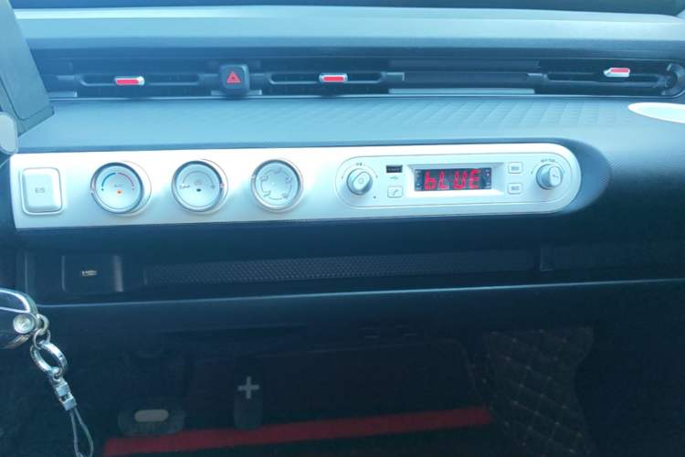 Used Wuling Hongguang MINIEV 2022 GAMEBOY 200km Gaming Edition with Lithium Iron Phosphate Audio And AC Panel