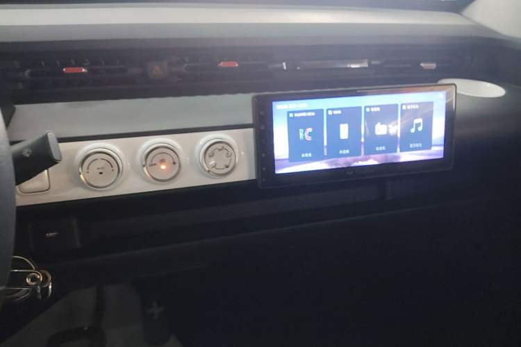 Used Wuling Hongguang MINIEV 2022 GAMEBOY 200km Gaming Edition with Lithium Iron Phosphate Audio And AC Panel