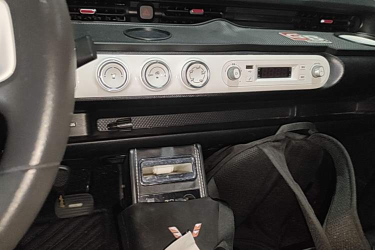 Used Wuling Hongguang MINIEV 2022 GAMEBOY 200km Gaming Edition with Lithium Iron Phosphate Audio And AC Panel