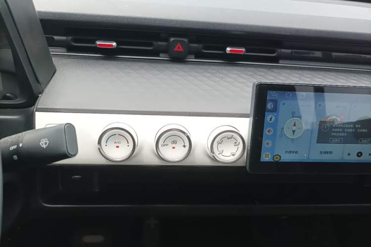 Used Wuling Hongguang MINIEV 2022 GAMEBOY 200km Gaming Edition with Lithium Iron Phosphate Audio And AC Panel