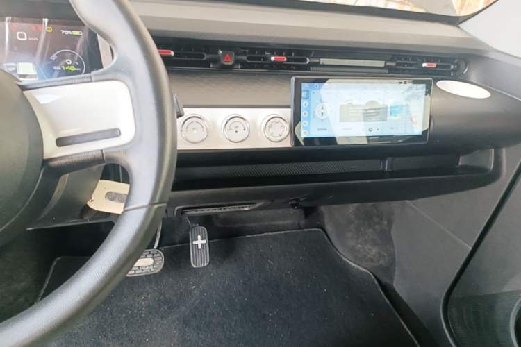 Used Wuling Hongguang MINIEV 2022 GAMEBOY 200km Gaming Edition with Lithium Iron Phosphate Audio And AC Panel