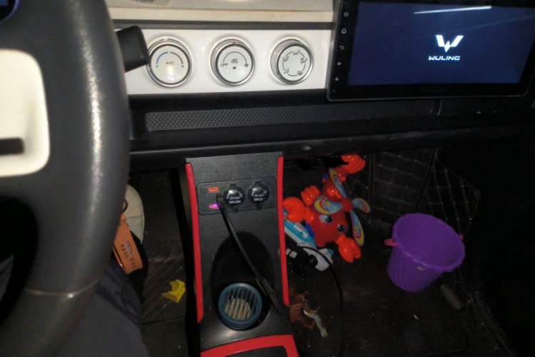 Used Wuling Hongguang MINIEV 2022 GAMEBOY 200km Gaming Edition with Lithium Iron Phosphate Audio And AC Panel