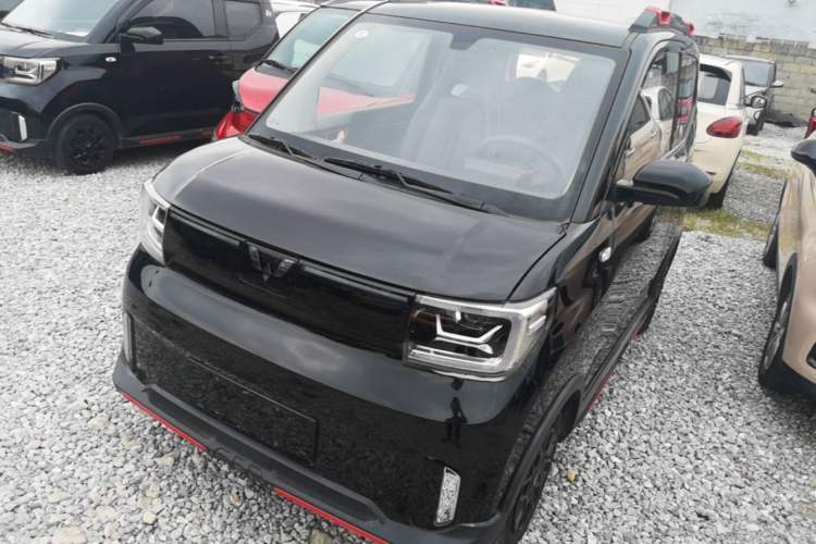 Used Wuling Hongguang MINIEV 2022 GAMEBOY 200km Gaming Edition with Lithium Iron Phosphate Guazi used car, China used car export, Used car for sale, Used cars, Cheapest cars for sale