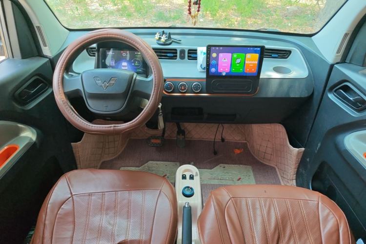 Used Wuling Hongguang MINIEV 2022 Enjoy Edition Lithium Iron Phosphate Center Console