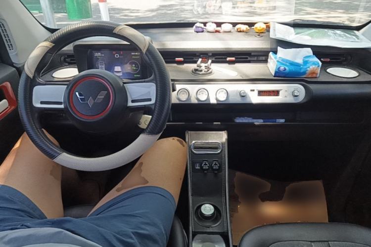 Used Wuling Hongguang MINIEV 2022 GAMEBOY 200km Gaming Edition with Lithium Iron Phosphate Center Console