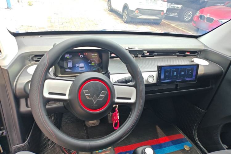 Used Wuling Hongguang MINIEV 2022 GAMEBOY 200km Gaming Edition with Lithium Iron Phosphate Center Console