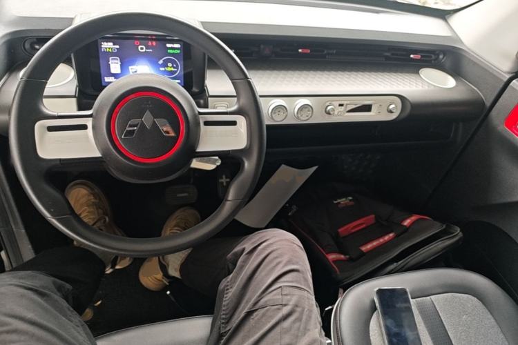 Used Wuling Hongguang MINIEV 2022 GAMEBOY 200km Gaming Edition with Lithium Iron Phosphate Center Console