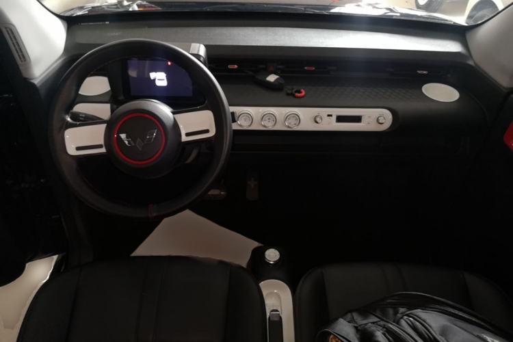 Used Wuling Hongguang MINIEV 2022 GAMEBOY 200km Gaming Edition with Lithium Iron Phosphate Center Console