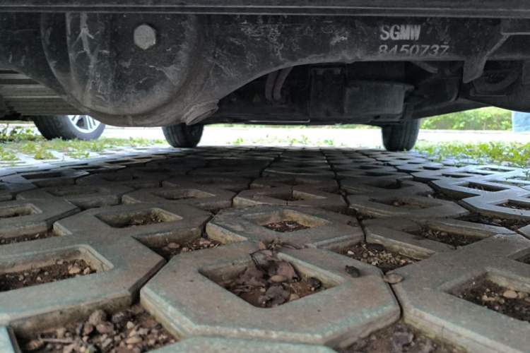 Used Wuling Hongguang MINIEV 2022 GAMEBOY 300km Enthusiast Model with Lithium Iron Phosphate Chassis Rear