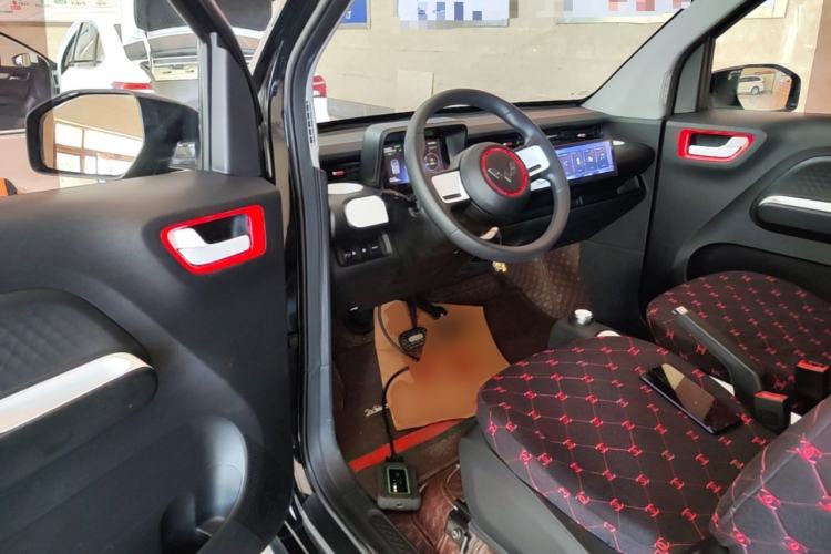 Used Wuling Hongguang MINIEV 2022 GAMEBOY 200km Gaming Edition with Lithium Iron Phosphate Driver Seat