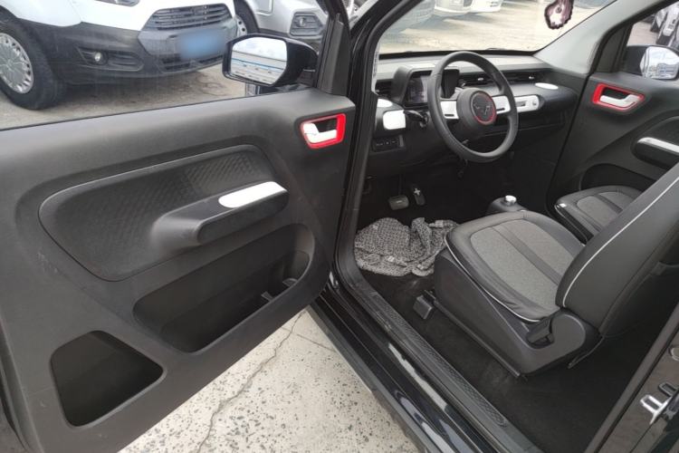 Used Wuling Hongguang MINIEV 2022 GAMEBOY 300km Enthusiast Model with Lithium Iron Phosphate Driver Seat