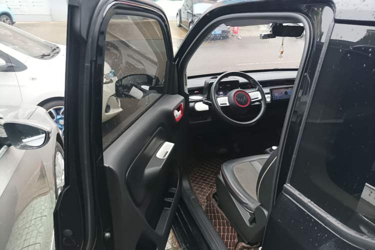 Used Wuling Hongguang MINIEV 2022 GAMEBOY 200km Gaming Edition with Lithium Iron Phosphate Driver Seat