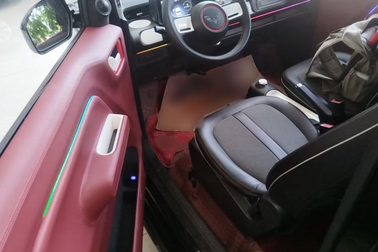 Used Wuling Hongguang MINIEV 2022 GAMEBOY 300km Enthusiast Model with Lithium Iron Phosphate Driver Seat