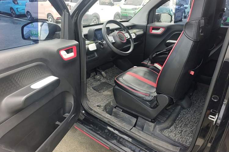 Used Wuling Hongguang MINIEV 2022 GAMEBOY 200km Gaming Edition with Lithium Iron Phosphate Driver Seat