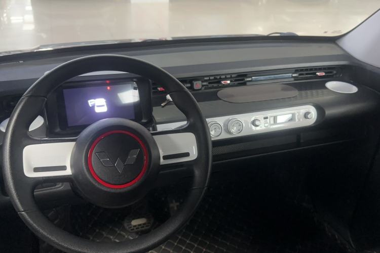 Used Wuling Hongguang MINIEV 2022 GAMEBOY 200km Gaming Edition with Lithium Iron Phosphate Driver Seat