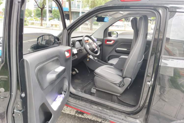 Used Wuling Hongguang MINIEV 2022 GAMEBOY 200km Gaming Edition with Lithium Iron Phosphate Driver Seat
