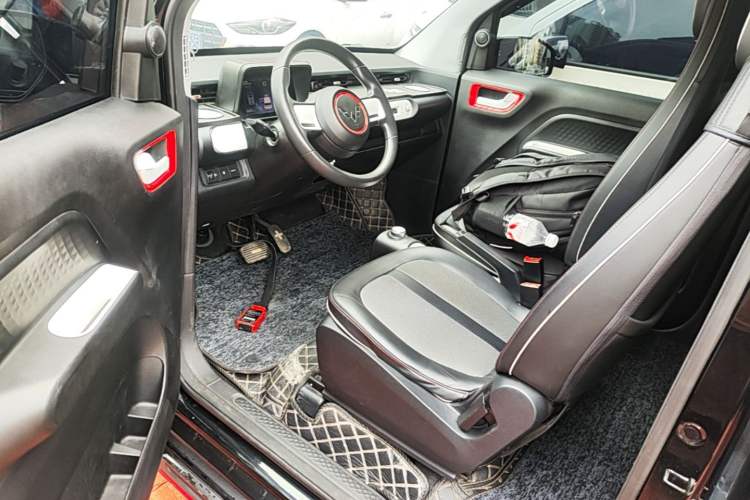 Used Wuling Hongguang MINIEV 2022 GAMEBOY 200km Gaming Edition with Lithium Iron Phosphate Driver Seat