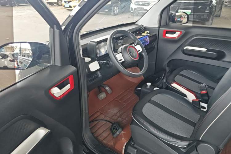 Used Wuling Hongguang MINIEV 2022 GAMEBOY 200km Gaming Edition with Lithium Iron Phosphate Driver Seat