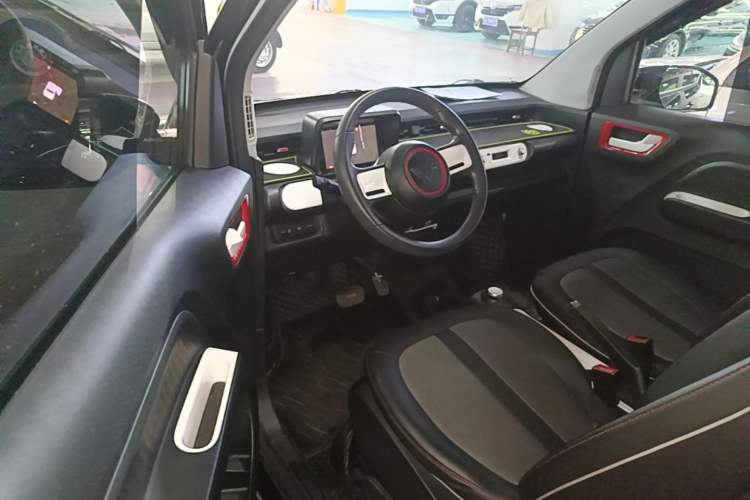 Used Wuling Hongguang MINIEV 2022 GAMEBOY 200km Gaming Edition with Lithium Iron Phosphate Driver Seat
