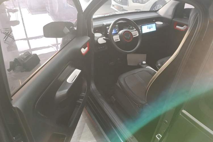Used Wuling Hongguang MINIEV 2022 GAMEBOY 200km Gaming Edition with Lithium Iron Phosphate Driver Seat