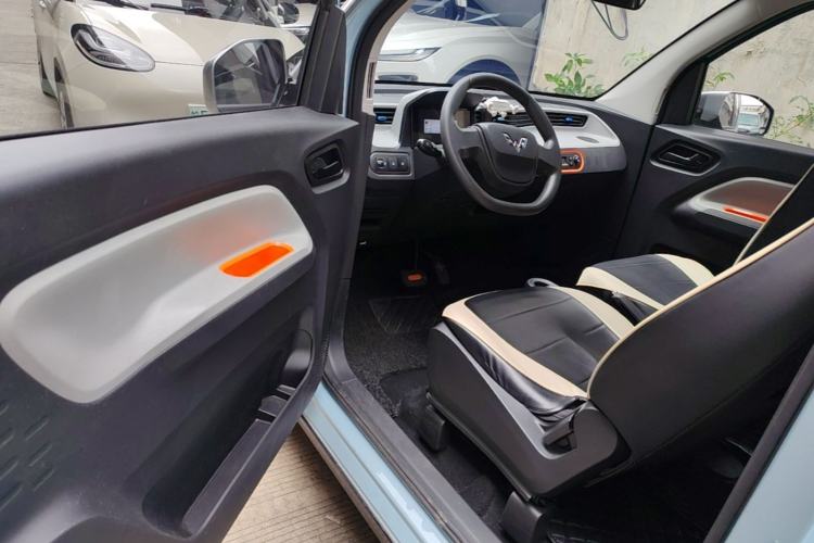 Used Wuling Hongguang MINIEV 2022 Easy Version Lithium Iron Phosphate Driver Seat