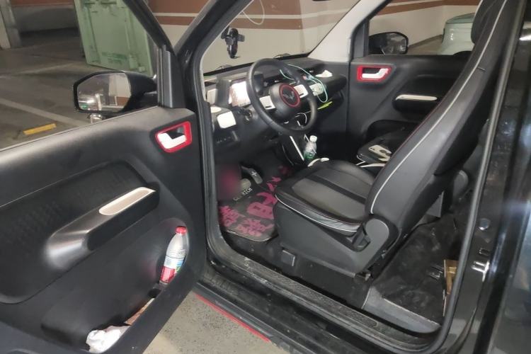 Used Wuling Hongguang MINIEV 2022 GAMEBOY 300km Enthusiast Model with Lithium Iron Phosphate Driver Seat