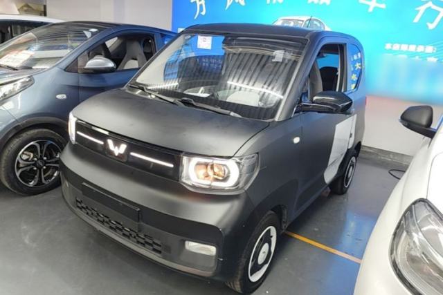 Used Wuling Hongguang MINIEV 2022 Macaron Premium Model – Lithium Iron Phosphate