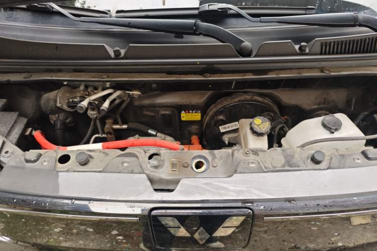 Used Wuling Hongguang MINIEV 2022 GAMEBOY 200km Gaming Edition with Lithium Iron Phosphate Engine Bay