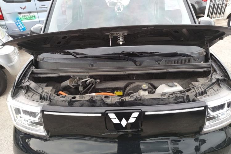 Used Wuling Hongguang MINIEV 2022 GAMEBOY 300km Enthusiast Model with Lithium Iron Phosphate Engine Bay