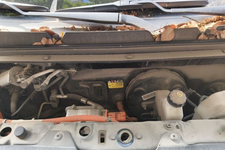 Used Wuling Hongguang MINIEV 2022 GAMEBOY 300km Enthusiast Model with Lithium Iron Phosphate Engine Bay