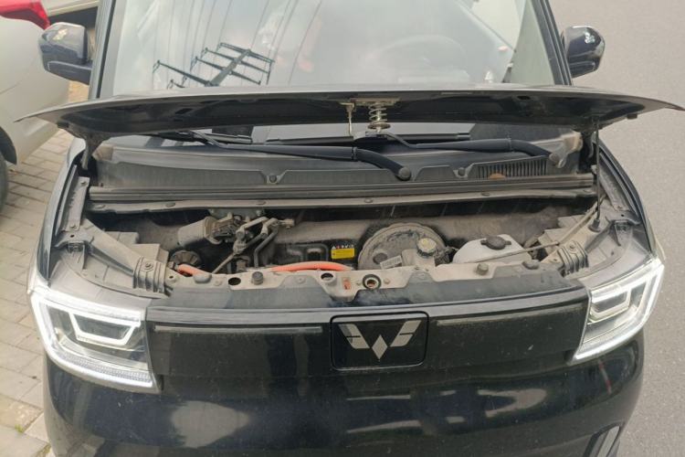 Used Wuling Hongguang MINIEV 2022 GAMEBOY 200km Gaming Edition with Lithium Iron Phosphate Engine Bay