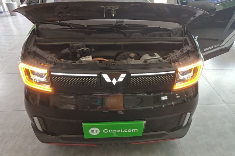 Used Wuling Hongguang MINIEV 2022 GAMEBOY 300km Enthusiast Model with Lithium Iron Phosphate Engine Bay