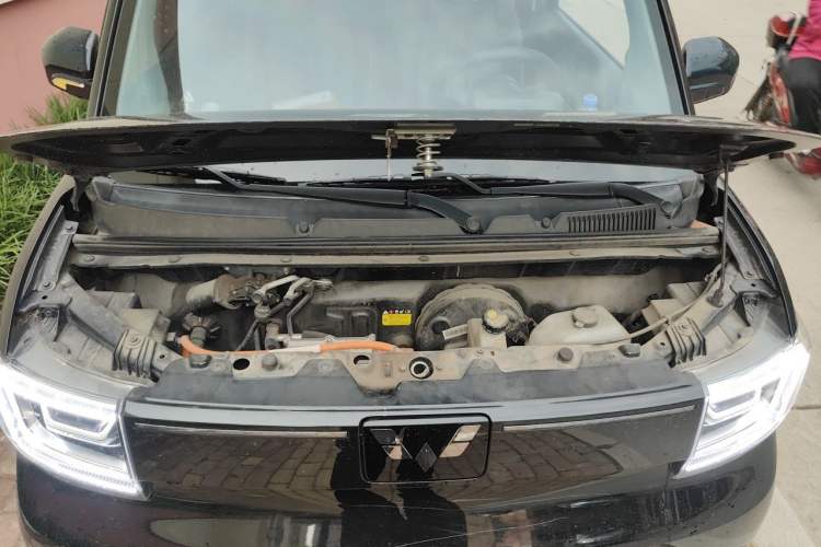 Used Wuling Hongguang MINIEV 2022 GAMEBOY 300km Urban Wind-Chasing Limited Edition Engine Bay