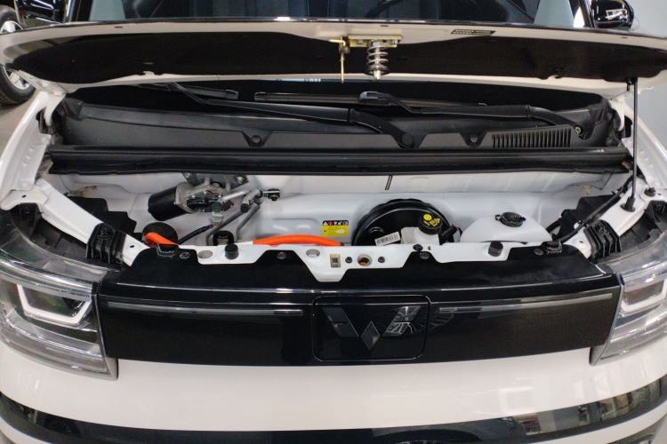 Used Wuling Hongguang MINIEV 2022 GAMEBOY 300km Enthusiast Model with Lithium Iron Phosphate Engine Bay