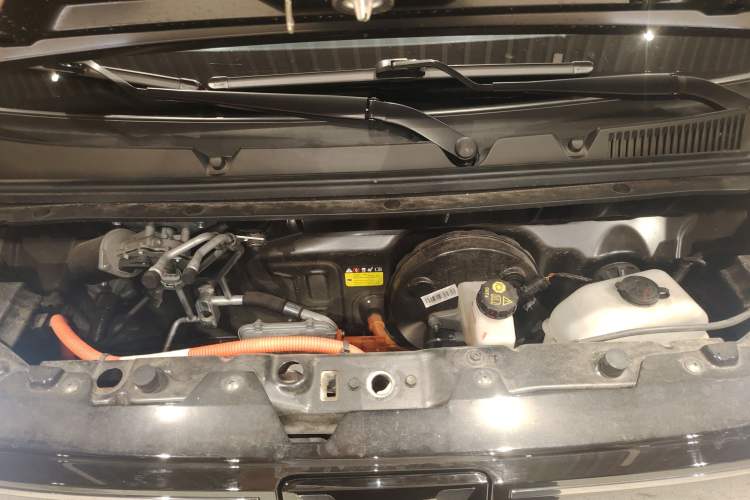 Used Wuling Hongguang MINIEV 2022 GAMEBOY 200km Gaming Edition with Lithium Iron Phosphate Engine Bay