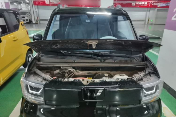 Used Wuling Hongguang MINIEV 2022 GAMEBOY 200km Gaming Edition with Lithium Iron Phosphate Engine Bay