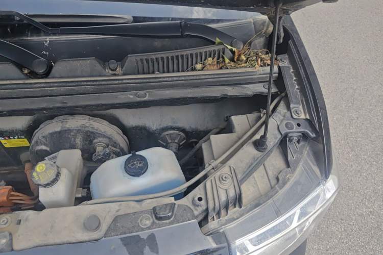 Used Wuling Hongguang MINIEV 2022 GAMEBOY 200km Gaming Edition with Lithium Iron Phosphate Engine Bay Left