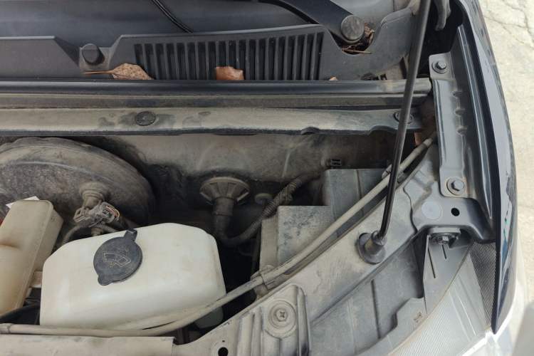 Used Wuling Hongguang MINIEV 2022 GAMEBOY 200km Gaming Edition with Lithium Iron Phosphate Engine Bay Left